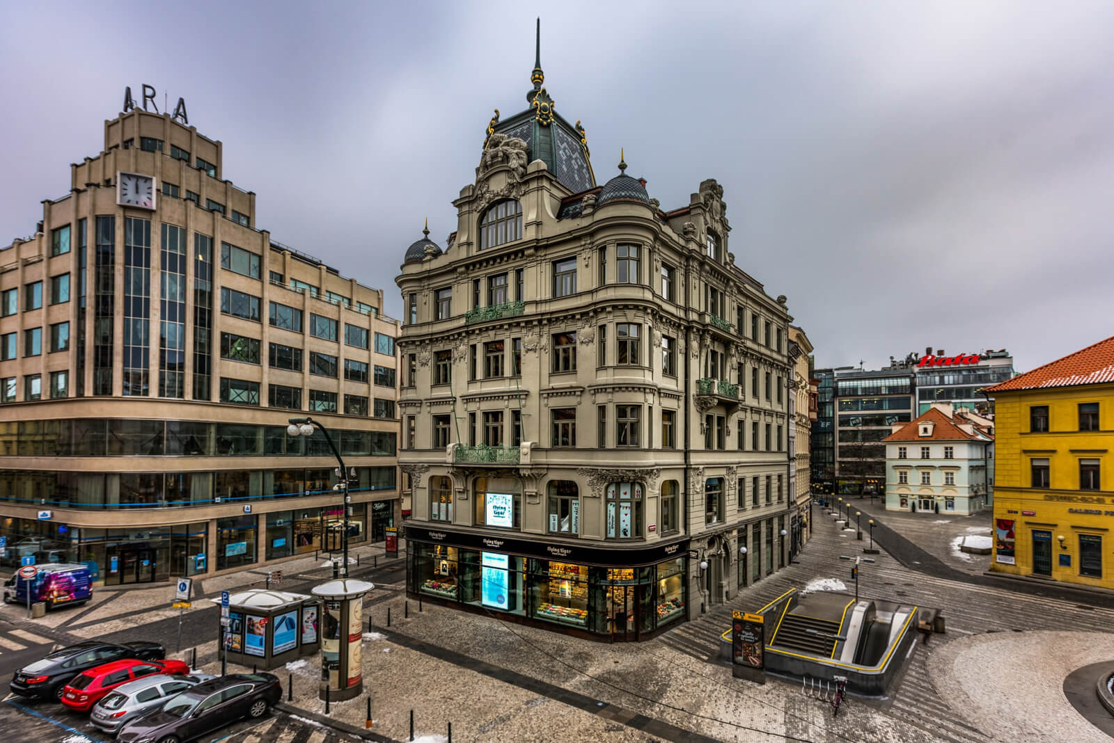 References - Jungmannovo Namesti 1